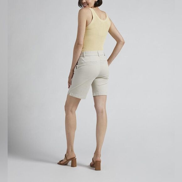 NWT Jag Jeans | Tan Khaki Stone Maddie Mid Rise 8-inch Pull-On Short 14P - Picture 2 of 9